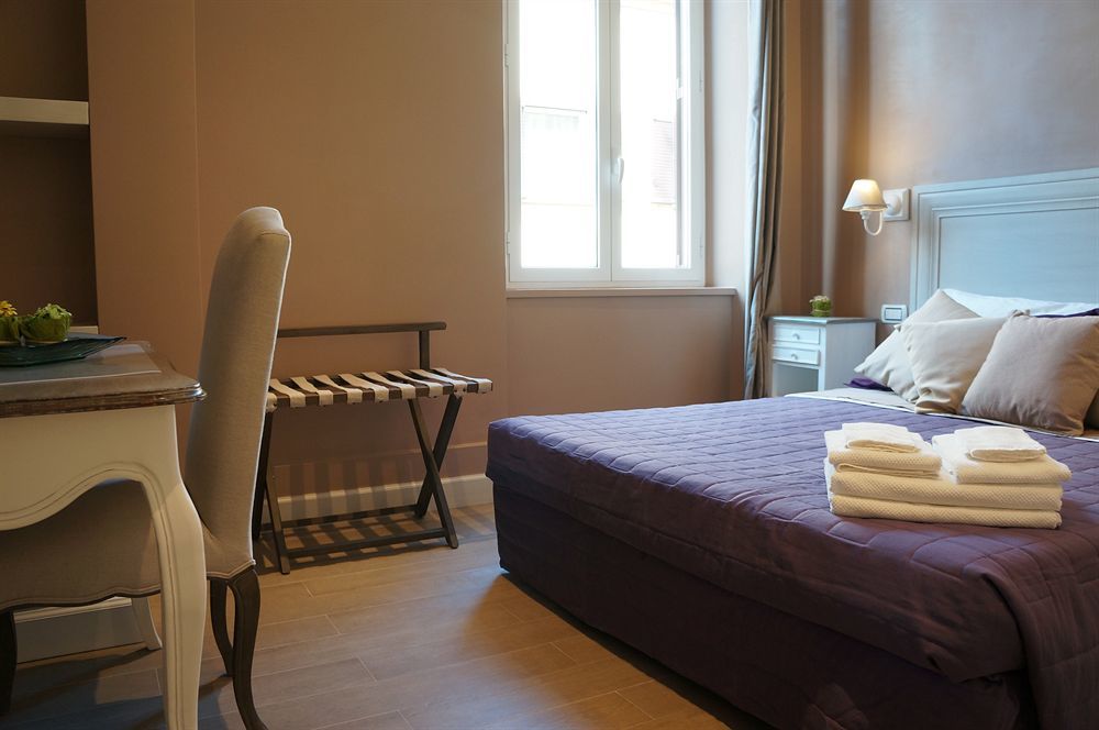 Le Stanze Di Elle Hotel Rome Bagian luar foto